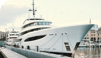 yacht