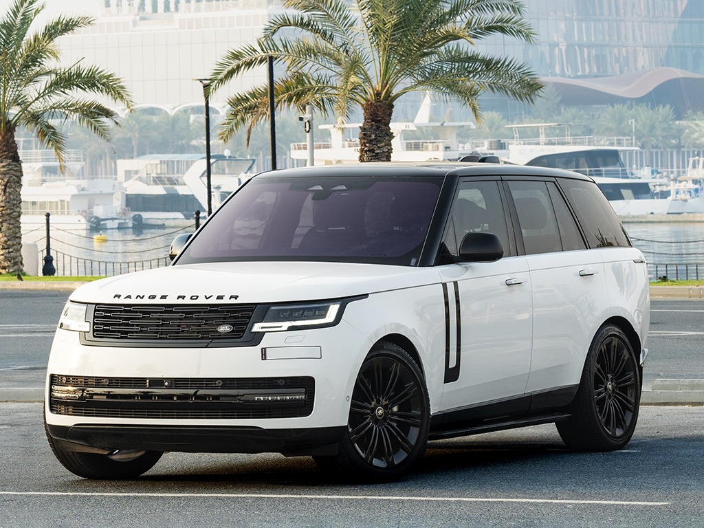 Range Rover Vogue Rental in Doha, Qatar