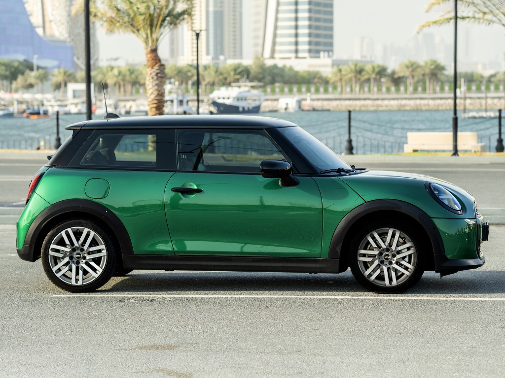 MINI Cooper Car rental in doha qatar