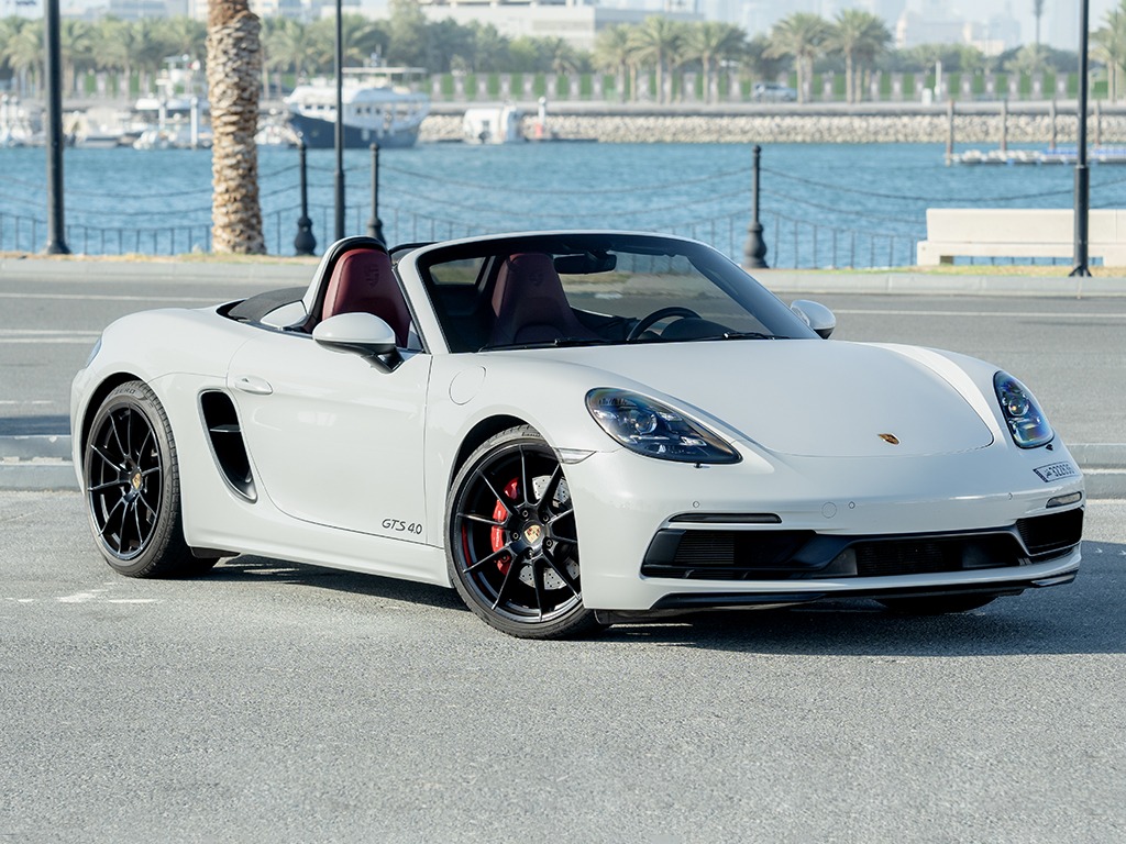 Porsche Boxter GTS rental in doha qatar