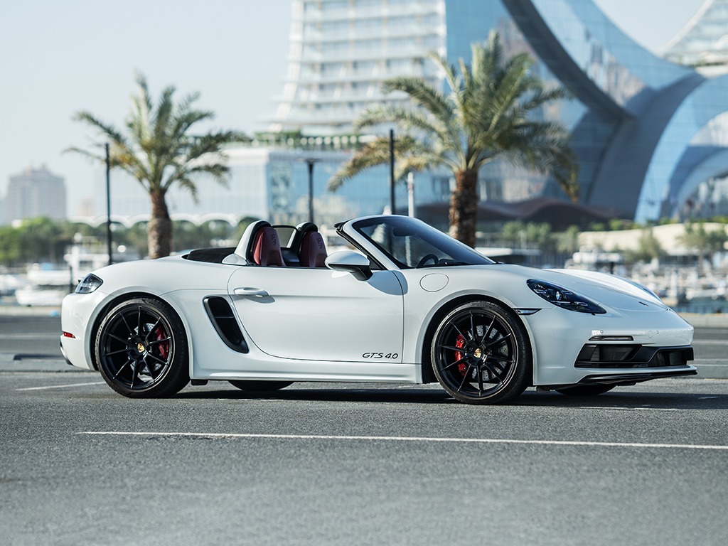 Porsche Boxter GTS rental in doha qatar
