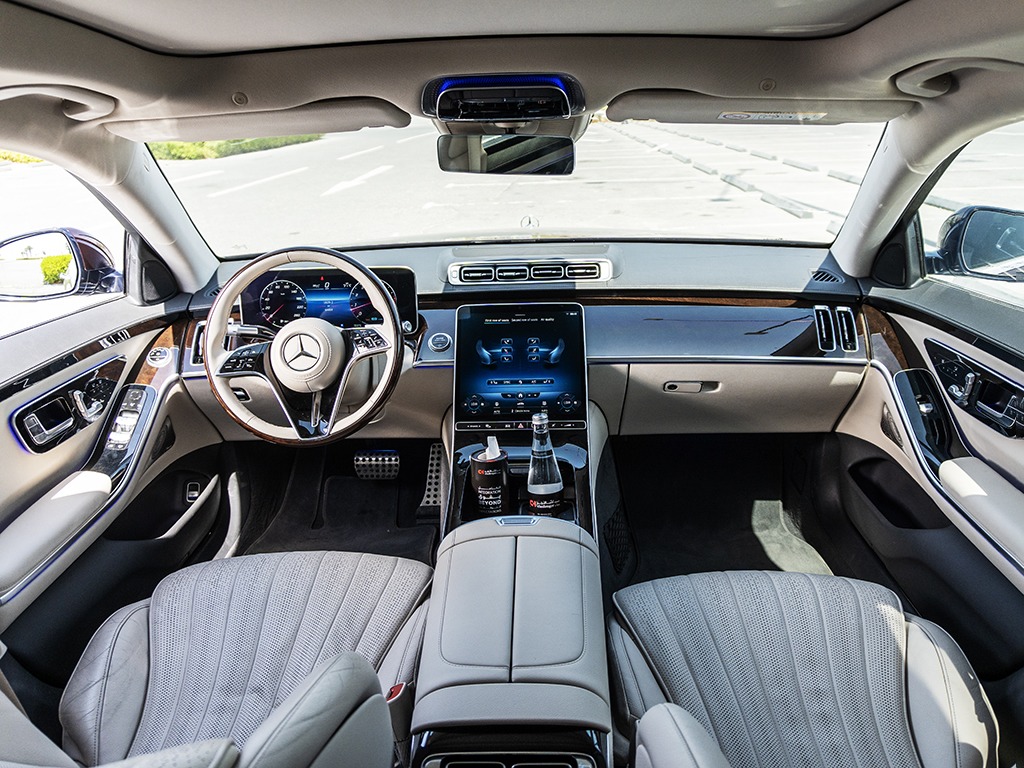 Mercedes-Benz S-Class rental in doha qatar