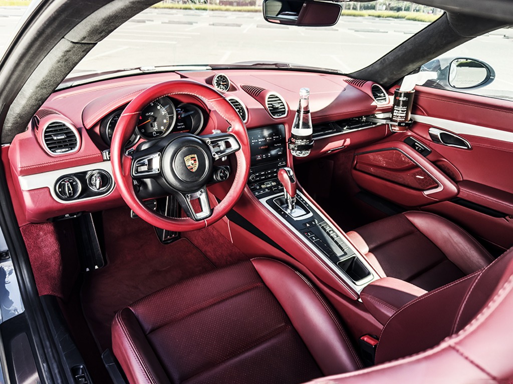 Porsche Cayman GTS rental in doha qatar